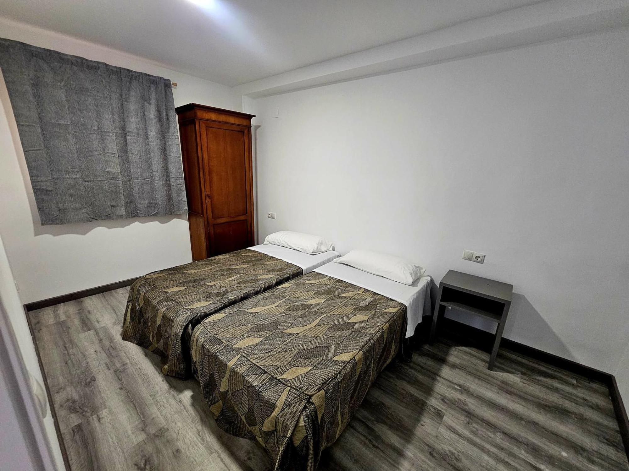 Apartamentos Maja Бенидорм Екстериор снимка