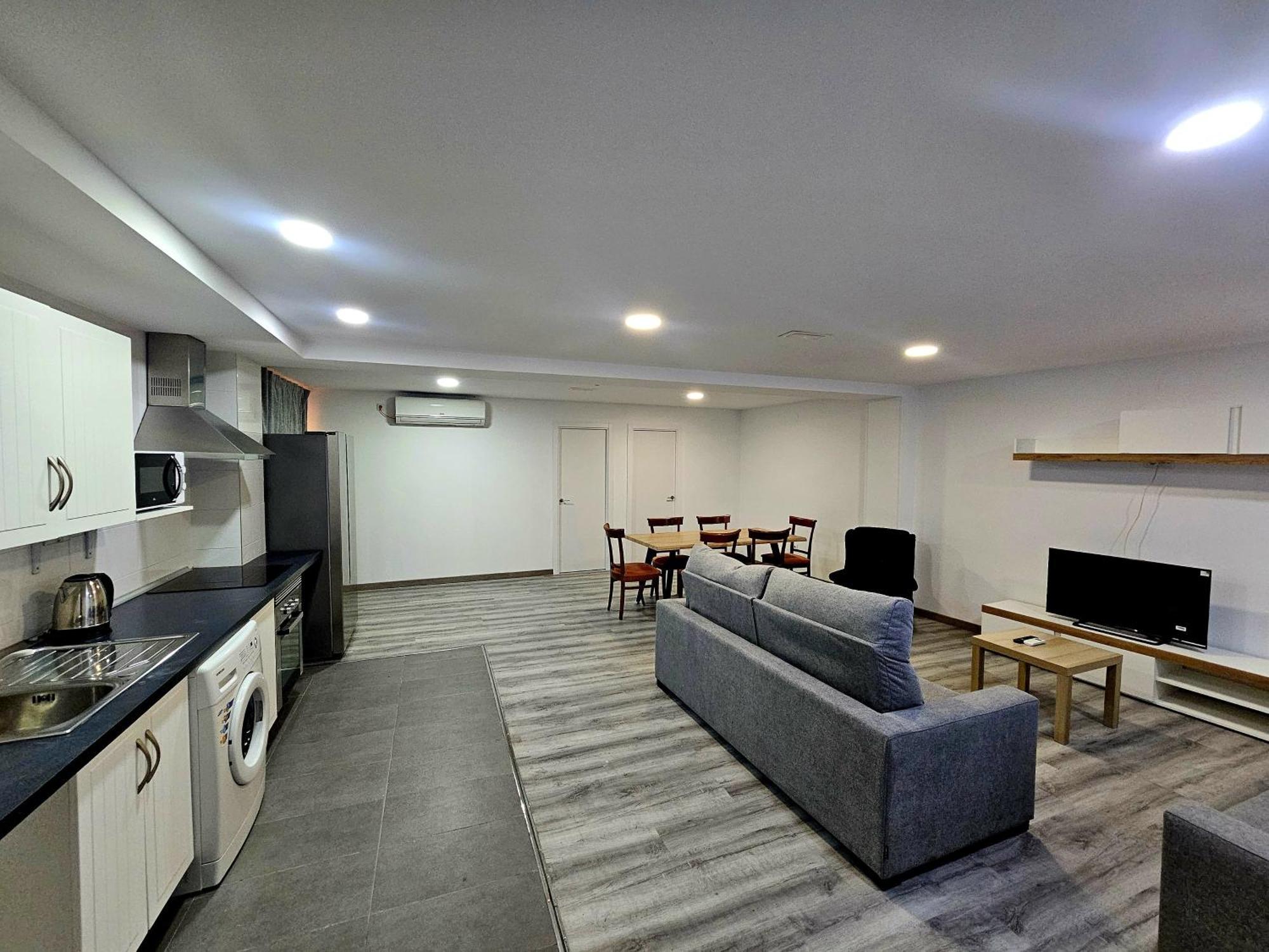 Apartamentos Maja Бенидорм Екстериор снимка